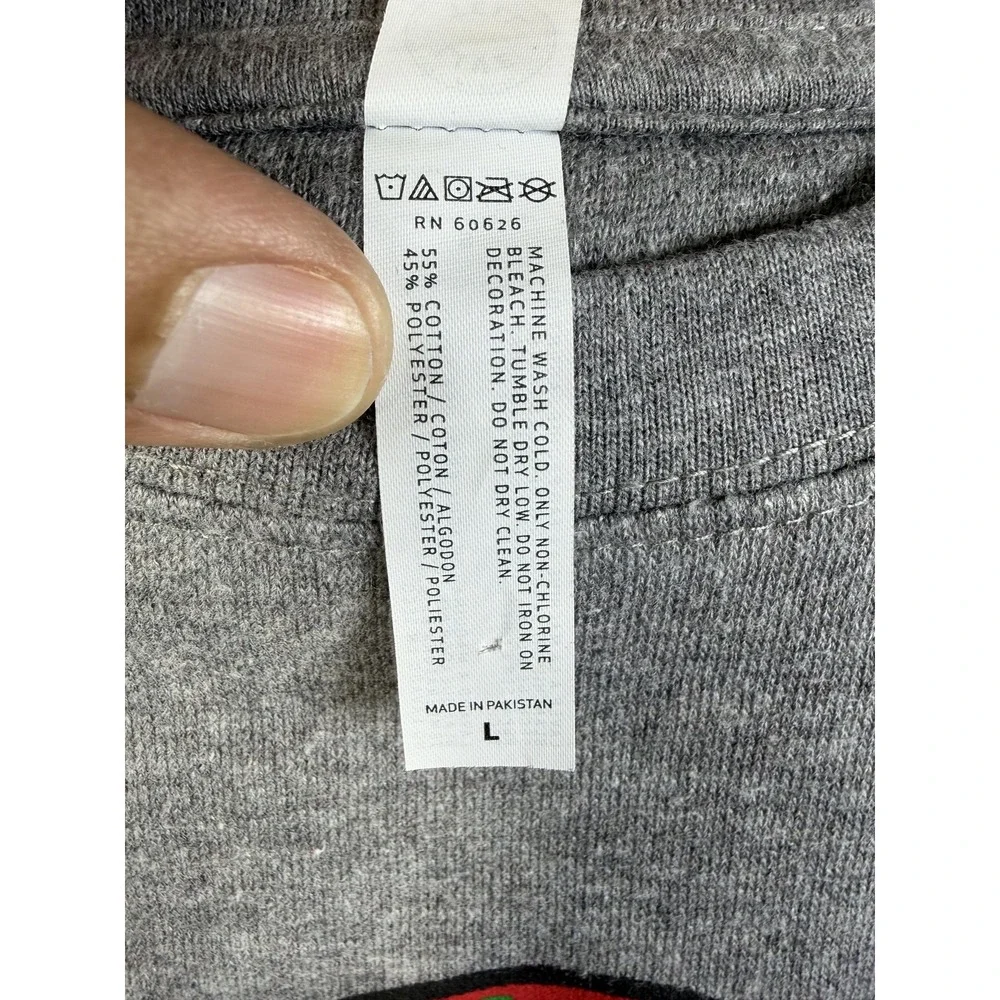 LAT Apparel Sweatshirt Mens Large Gray Christmas Bear Fleece‎ Pullover Graphic